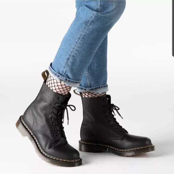 Dr Martens Pascal Boot Womens Combat Boots 13512 Black Virginia Sz 9 - Picture 1 of 10